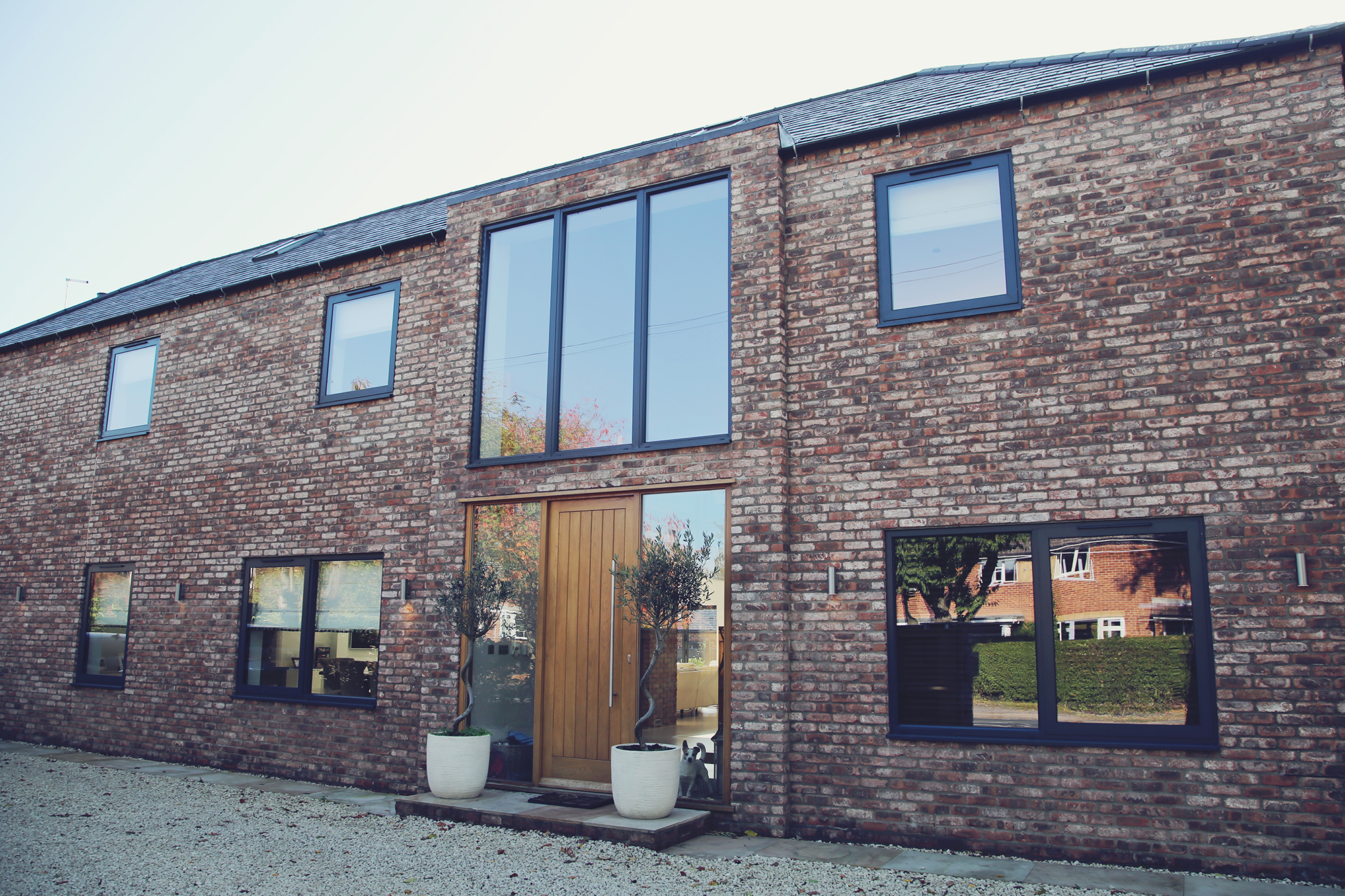 Residential Banner 1 - Grey Aluminium Windows, Doors, Bi-folds and Curtain Walling by Newglaze Windows